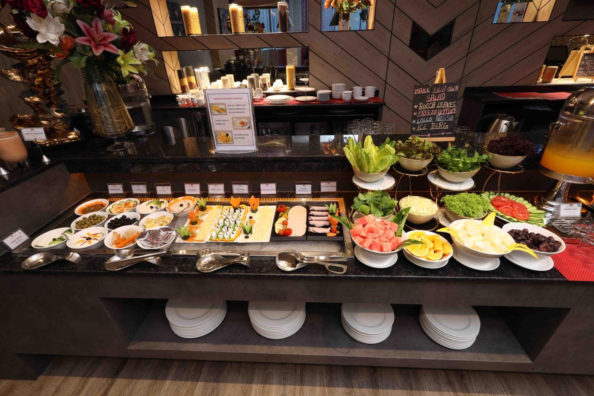 Fortis Hotel Fujairah Ngoại thất bức ảnh
