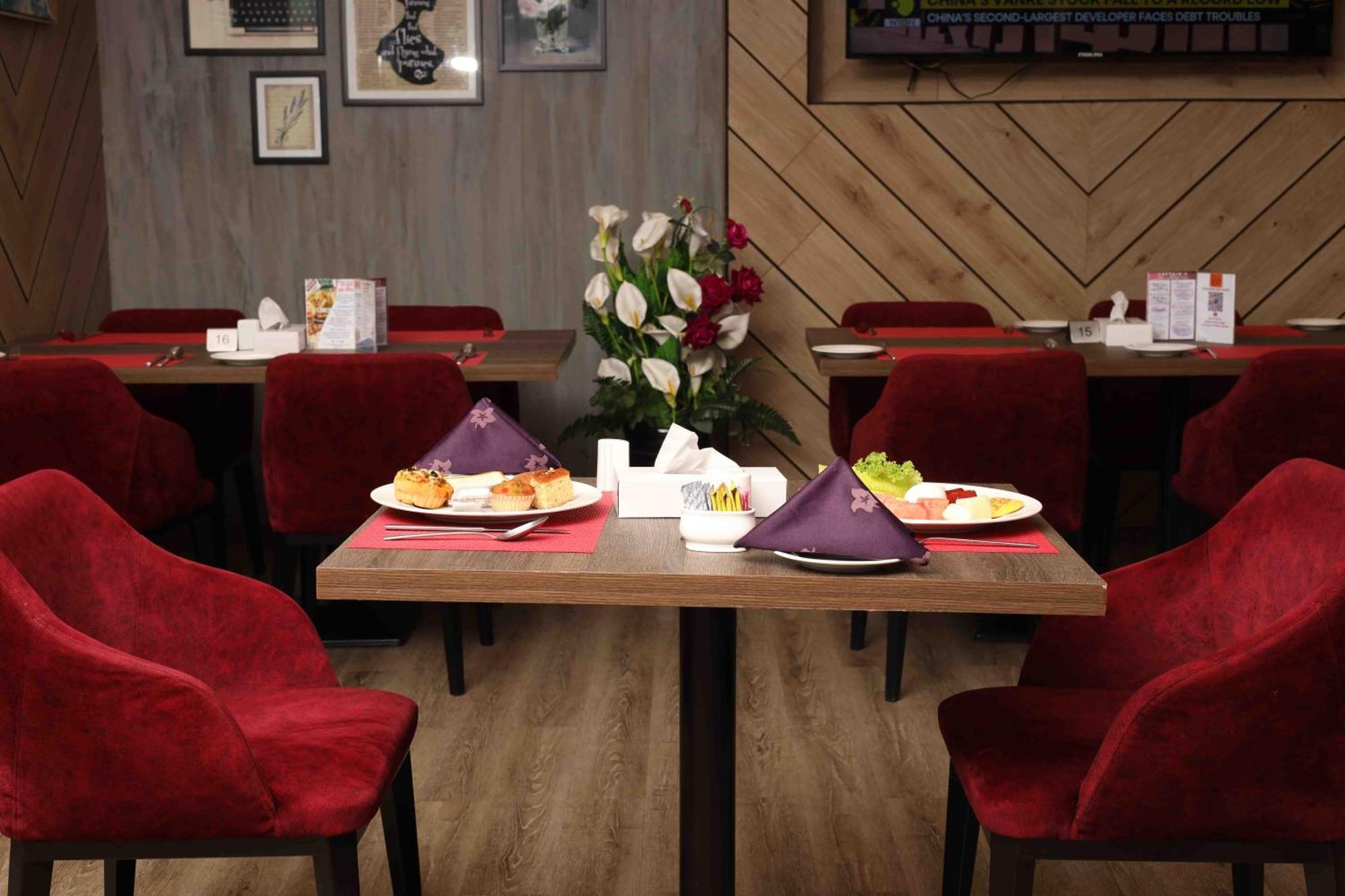 Fortis Hotel Fujairah Ngoại thất bức ảnh