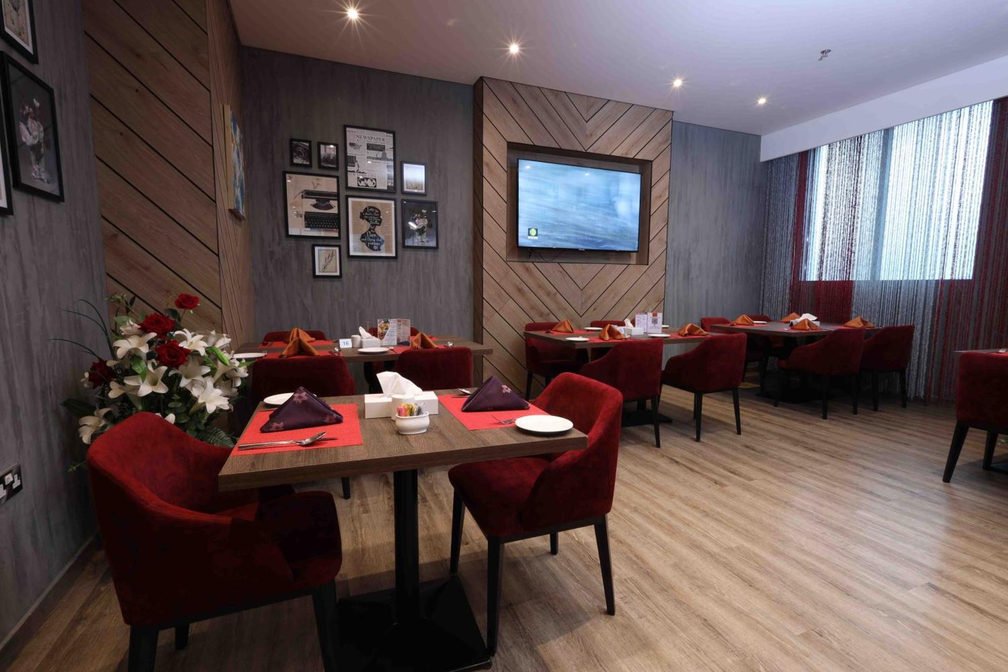 Fortis Hotel Fujairah Ngoại thất bức ảnh